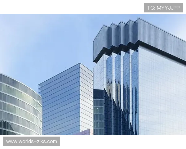 尊龙集团(Z6)在房地产行业的市场策略与项目开发经验